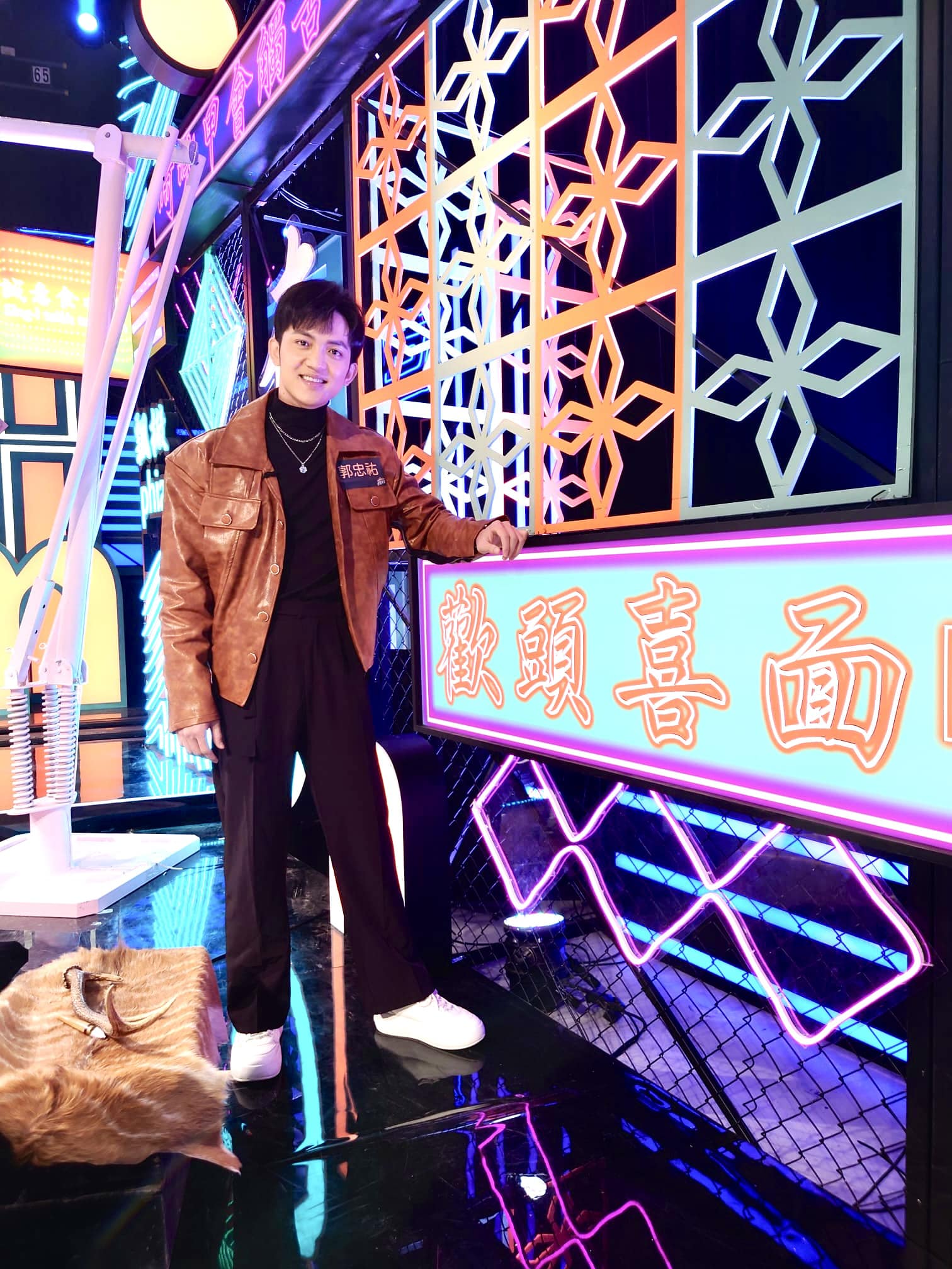 母子果然連心！八點檔小生曝「戶頭沒錢繳不出房租」媽媽突打來　眼淚奪眶而出「認自己超不孝」