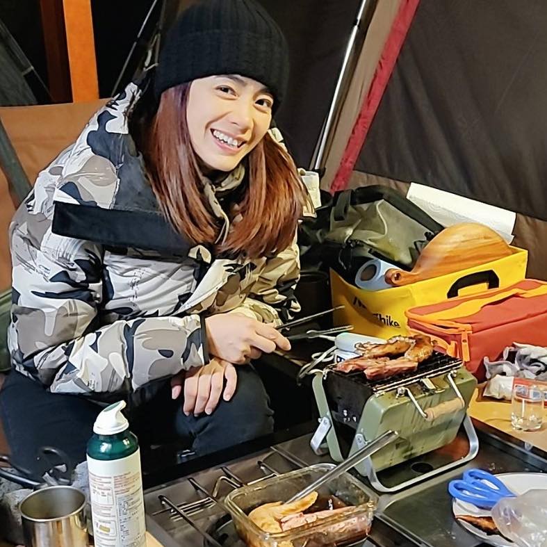 靠自己撐起家！柯以柔花4年半離婚「坦言如釋重負」　翻身成女強人「賺進兩間房」年獲千萬營收