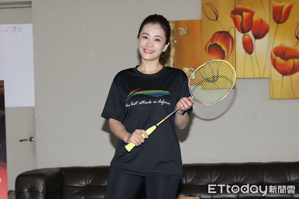 靠自己撐起家！柯以柔花4年半離婚「坦言如釋重負」　翻身成女強人「賺進兩間房」年獲千萬營收
