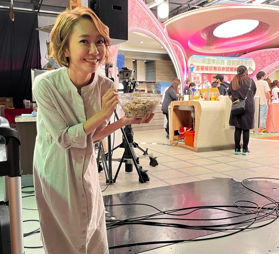含淚送走至親！《 一家團圓》女星「坦言太害怕道別」忍痛處理後事　媽媽一句話「她情緒瞬間崩潰」