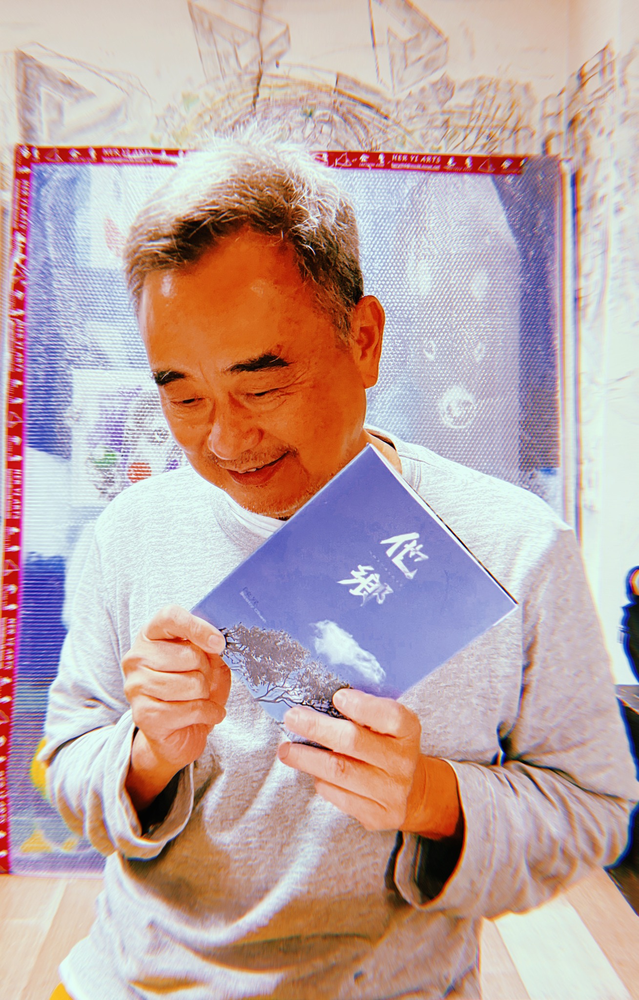 找到罹癌主因！64歲歌王突爆「剩沒幾年了」留下可怕後遺症　「親自安排後事」含淚交代兒子