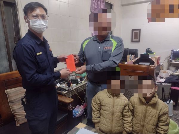 打零工扶養雙胞胎！單親母元旦病逝「獨留6歲兩兄弟」哭喊：媽媽叫不醒　登門一問「已成孤兒」惹鼻酸