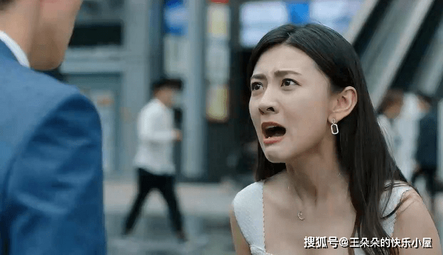 離婚後！聽說前夫娶「居家清潔員」我笑著去看熱鬧　婚禮現場「看到新娘」我淚灑當場