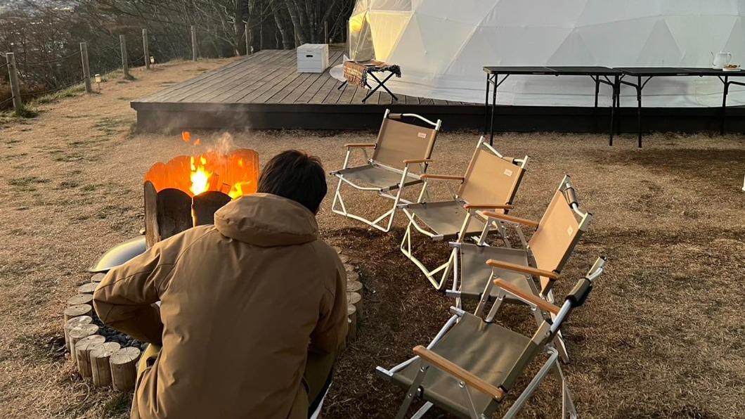 離婚15年了！55歲詹雅雯「日本遇到幸福」喜傳好消息　她幸福「PO出對方照片」：整顆心都暖了❤