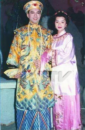 曾熱烈追求林鳳嬌！資深男星「選擇默默退出」反而關係昇華　「一手捧紅大咖明星」連吳宗憲都不敢得罪