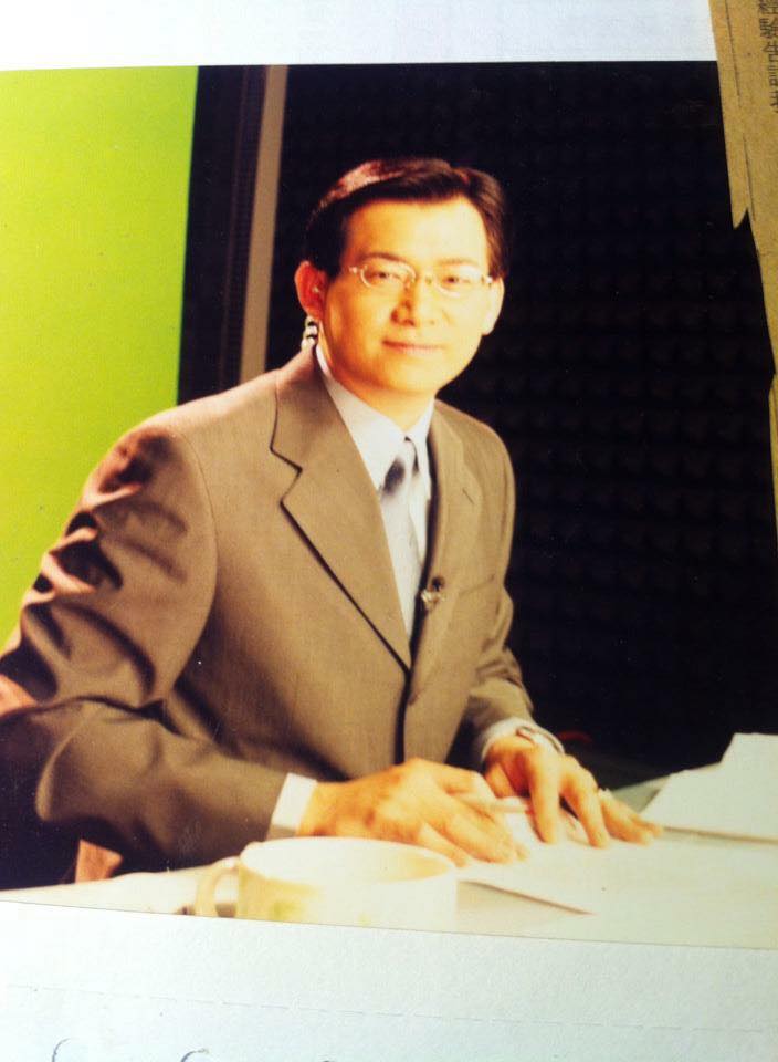 前主播楊中化轉行賣貢丸12年 捐百口棺木助無名亡者 背後原因孝心感人