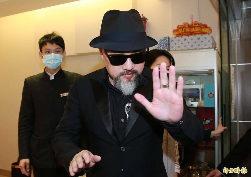 劉真逝世3周年！辛龍走不出思念「心酸近況曝光」　摯友邰智源「悲揭兩人對話」：很難過