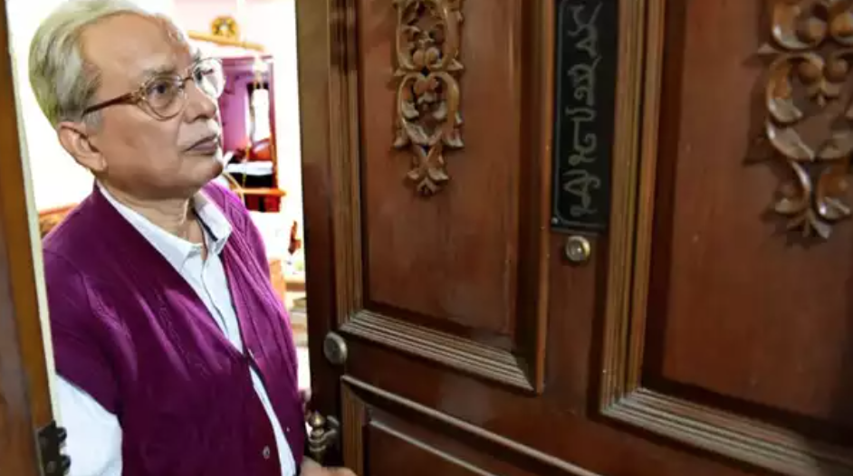 來不及見妻子最後一面！65歲癡情爺爺「打造亡妻 1：1 蠟像」　砸10多萬訂製「只為兩人的生前約定」