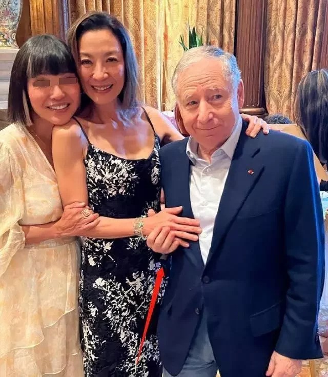 勇奪金球獎影后！楊紫瓊嫁豪門「拒當少奶奶」因1理由離婚　重返影壇遭質疑「40年終於辦到了」成華人之光