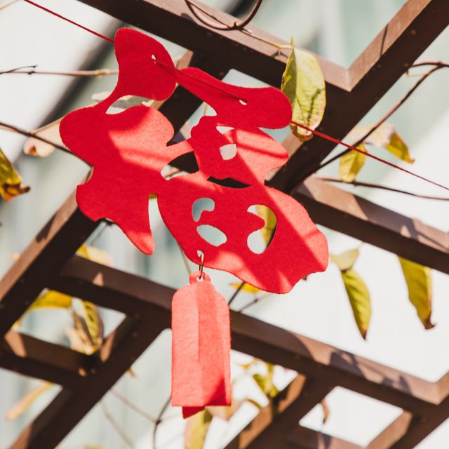 初二才能回娘家？媳婦「想提早回家團聚」尪也同意　婆婆秒變臉「過年回去會帶衰」命理師解答了