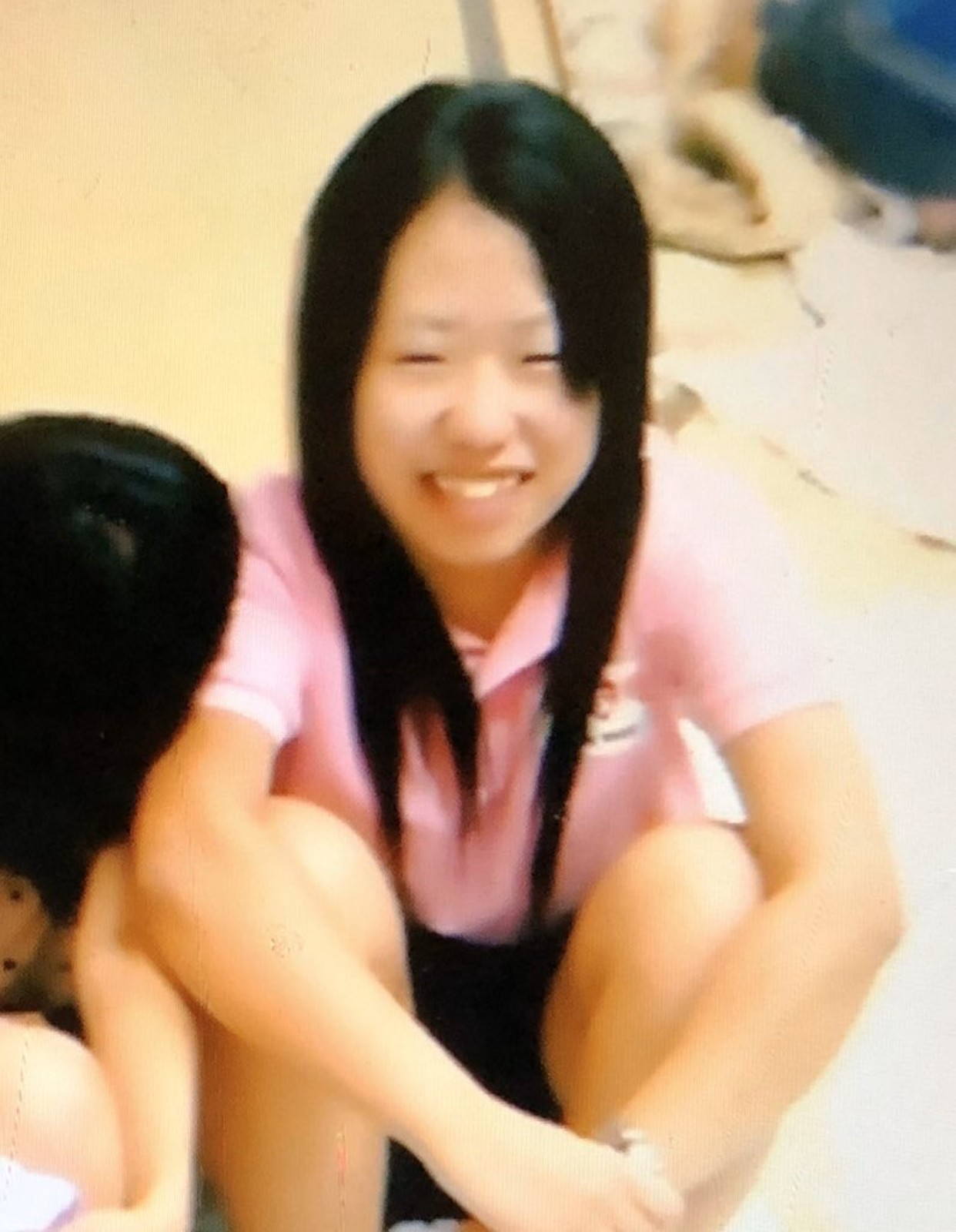 夢想當模特兒！小眼女被笑「沒有照過鏡子」　她決定整形「25歲逆襲為美女CEO」正到撞臉女明星