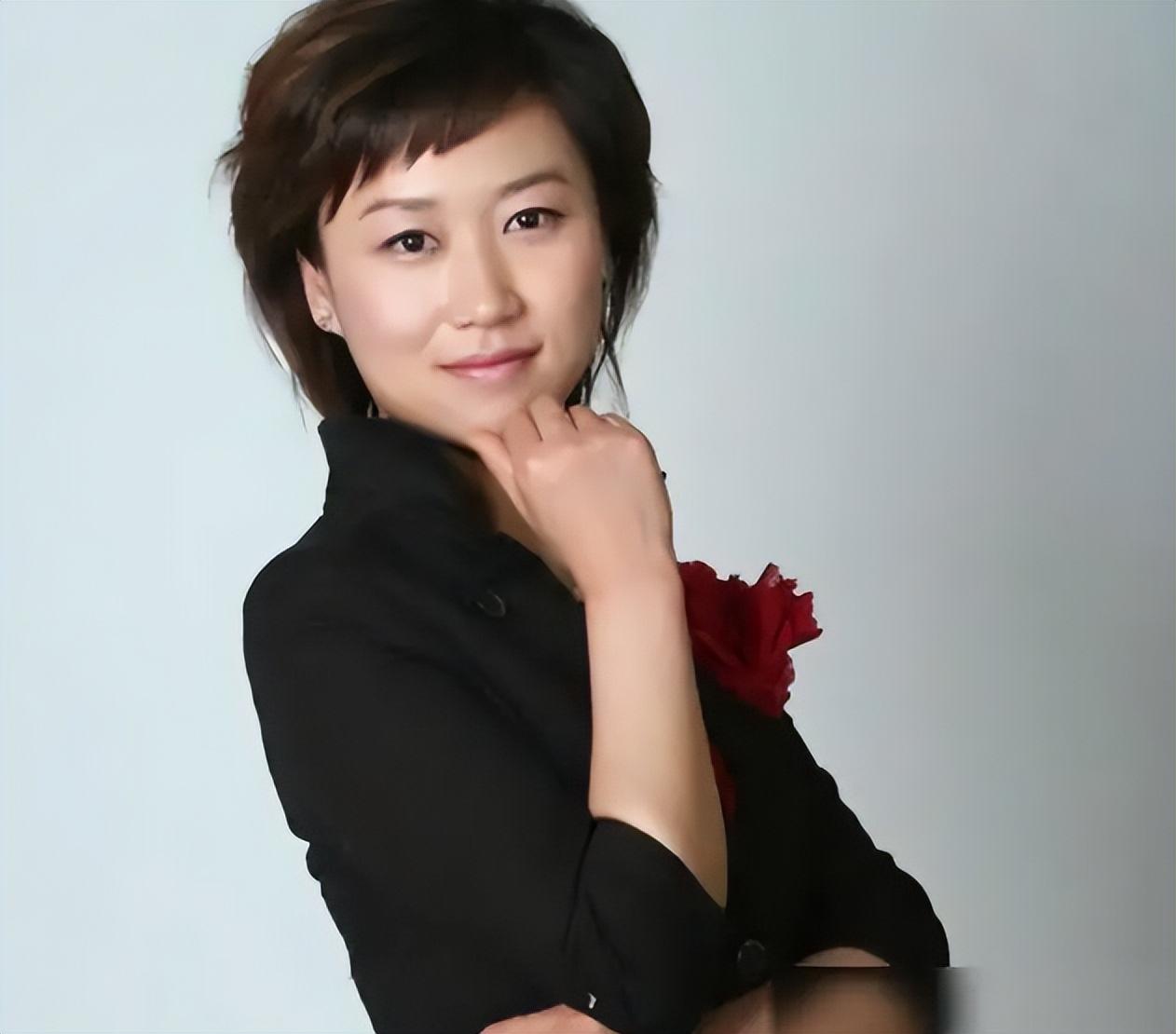 才剛登記！女主持「新婚24小時離世」躺在尪懷裡　「生前最後貼文曝」竟成臨終遺言