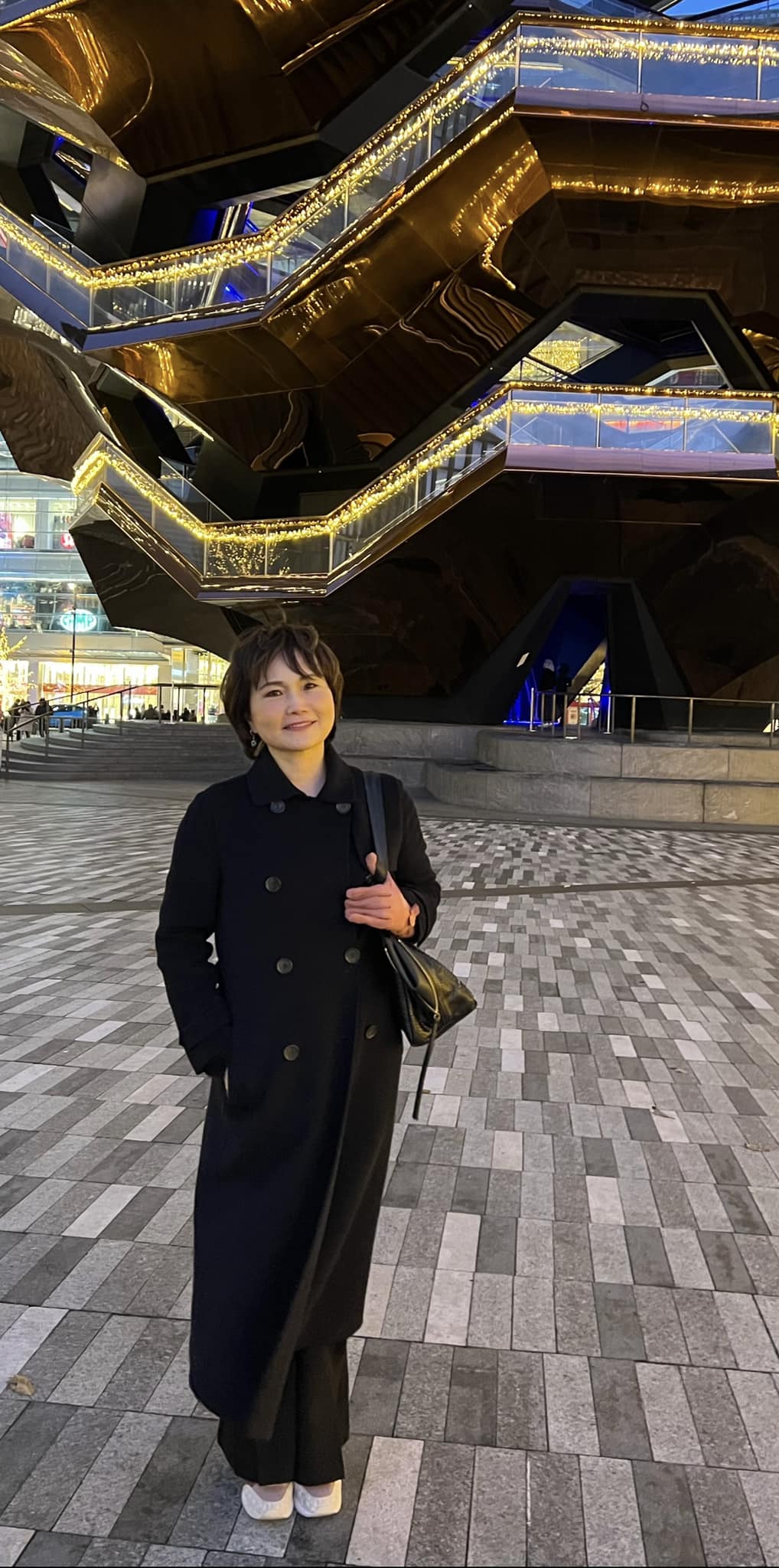 難得母子出遊！沈春華兒突脫口「未來不符父母期待」滿滿愧疚　她高情商應對「被讚太有智慧」