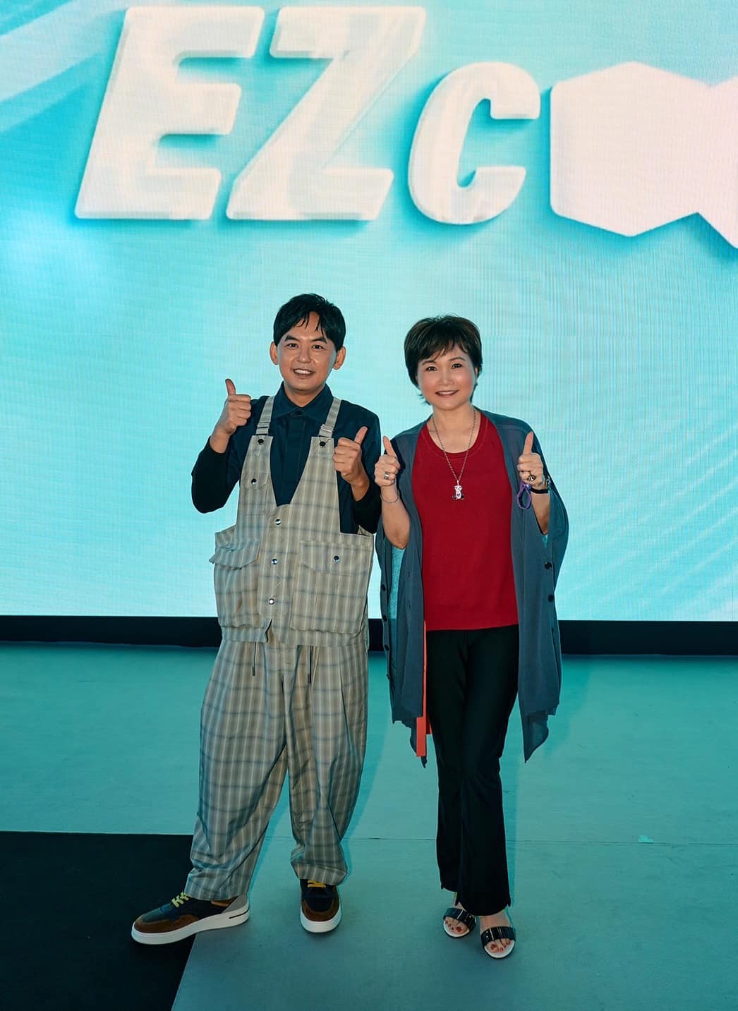 難得母子出遊！沈春華兒突脫口「未來不符父母期待」滿滿愧疚　她高情商應對「被讚太有智慧」