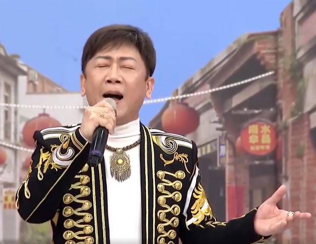 提早退休！資深男星被起底「金融業當上班族33年」身兼兩職　卸下崗位「身體卻出問題」緊急就醫