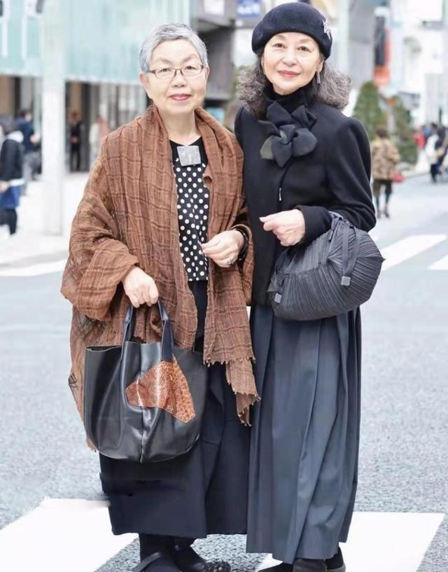 中年女人要懂得「斷捨離」!整理舊衣服記住「3丟3不丟」 遠離花哨越穿越洋氣