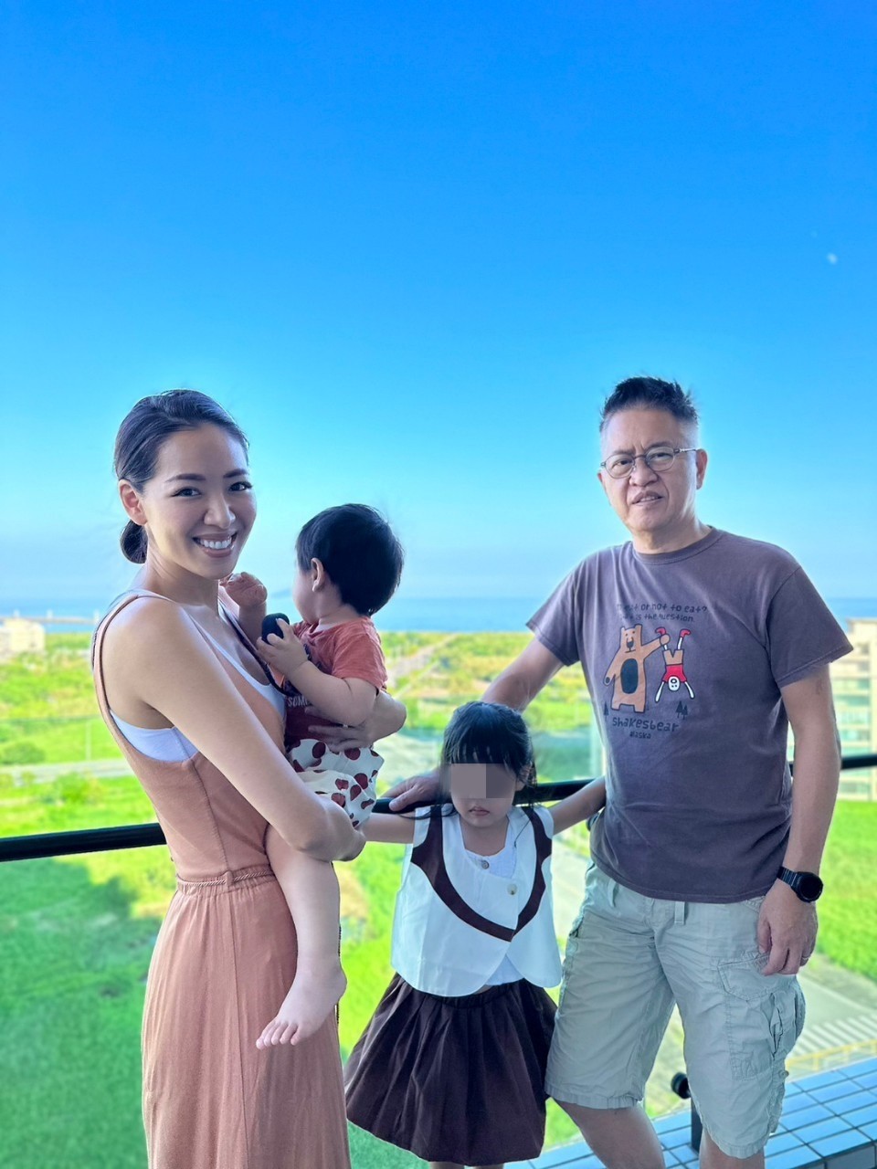 把婆婆當偶像！選美皇后激不得「變出12道手路菜」驚艷親友　一招收服大24歲富尪「讚有家的感覺」