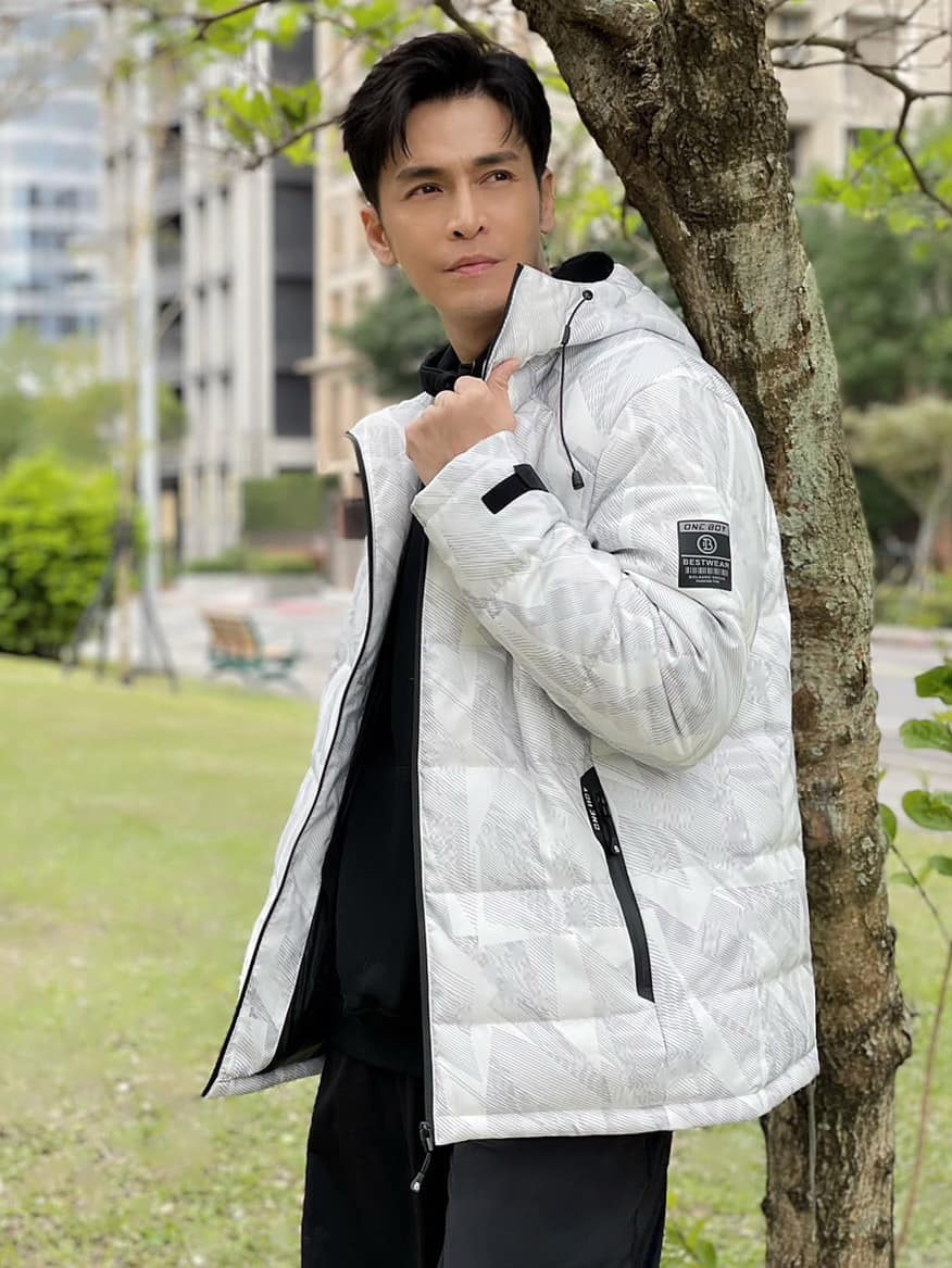 跳槽惹風波拍戲又受傷！戲劇小生「凌晨發文慶生」不大肆慶祝　突如其來「公開驚人喜訊」：為家人著想