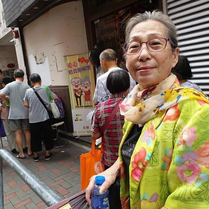 一生大起大落！69歲女星「兩度替夫還債」健康又亮紅燈　「獨自住進養老院」感恩三餐溫飽