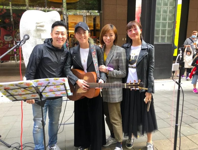 艾成走後半年！《超偶》女歌手公開遺作「唱到一半淚崩」　與王瞳相擁大哭「曝光未來追思計畫」
