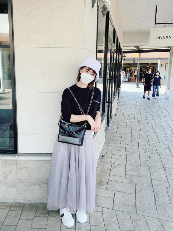 從富太淪為陪酒女!知名女星被「假富豪丈夫」騙走所有財產 離婚後「為養孩子下海」:請粉絲多多關照