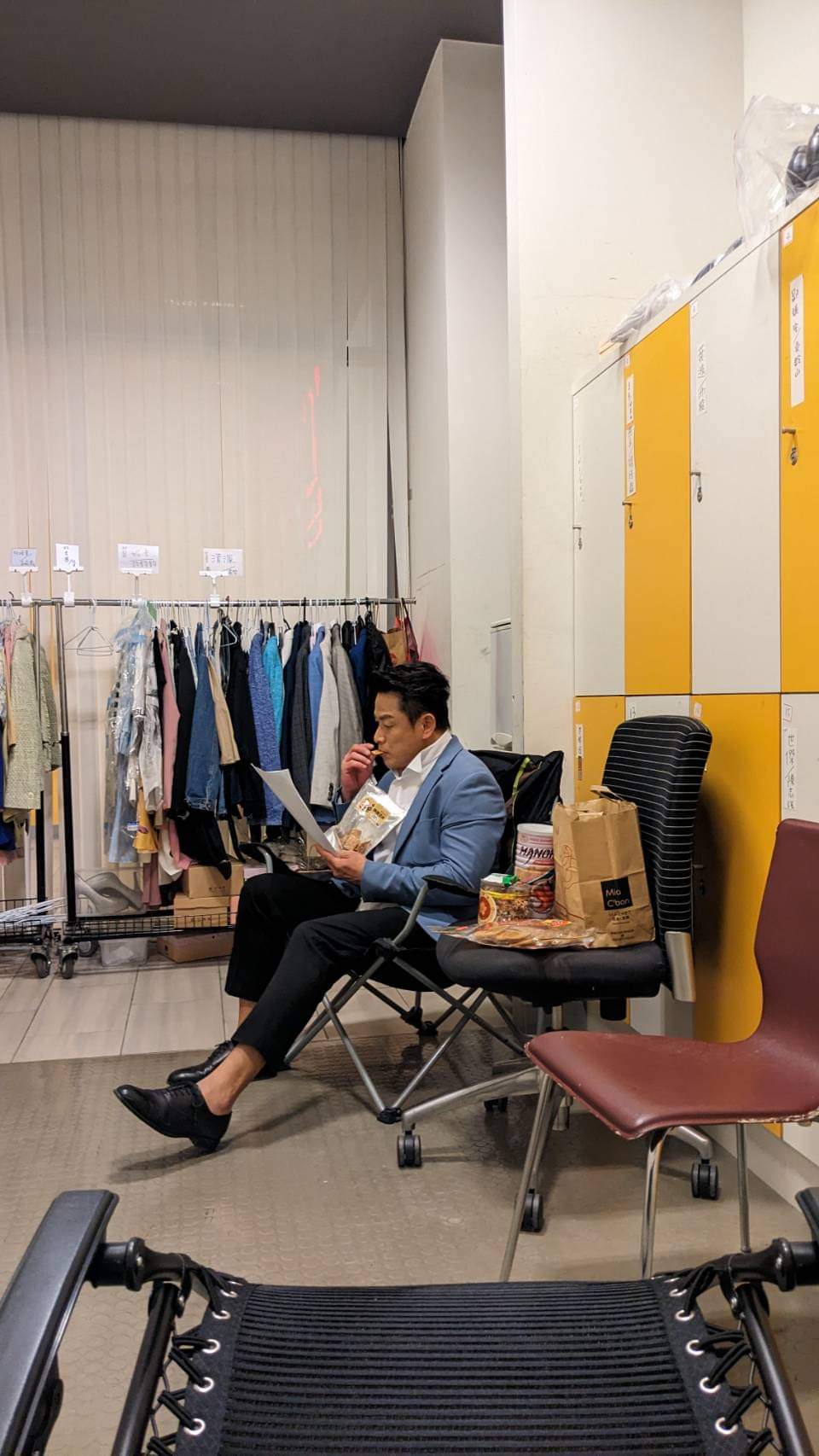 到電視台面試！她抱怨「遇到怪人碎碎念」發文公審　網傻眼「不識本土劇一哥」釣出本尊回應了