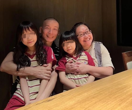 女兒面前大哭！鍾欣凌管教孩子「被予取予求淚崩」　對孩子沒輒「連作業都要我寫」當媽很卑微