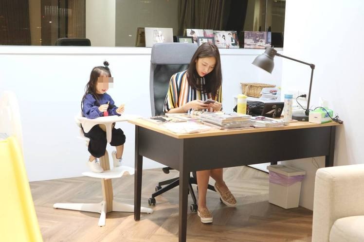 寵愛不等於溺愛！隋棠婚後兼顧事業「女兒反常大哭大鬧」　第一時間「堅持絕不出手」教育法則曝光