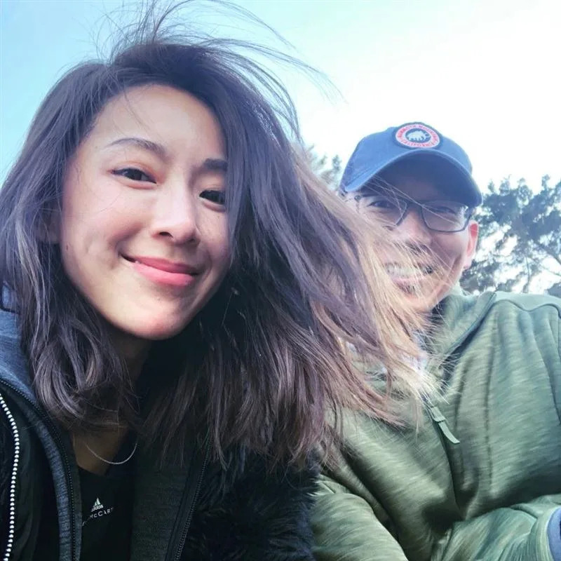 跳出來護妻！隋棠尪「驚人背景遭起底」手握63張專業證照　為愛妻「二話不說搬台灣」寵妻行徑網讚：嫁好門