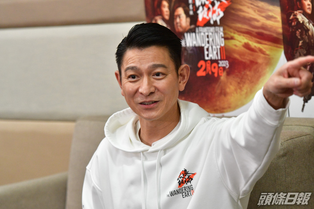 孩子怨爸爸！61歲天王「長期離家不在」愛女氣掛電話：我要真的　曝教養方式「我們夫妻都溺愛」