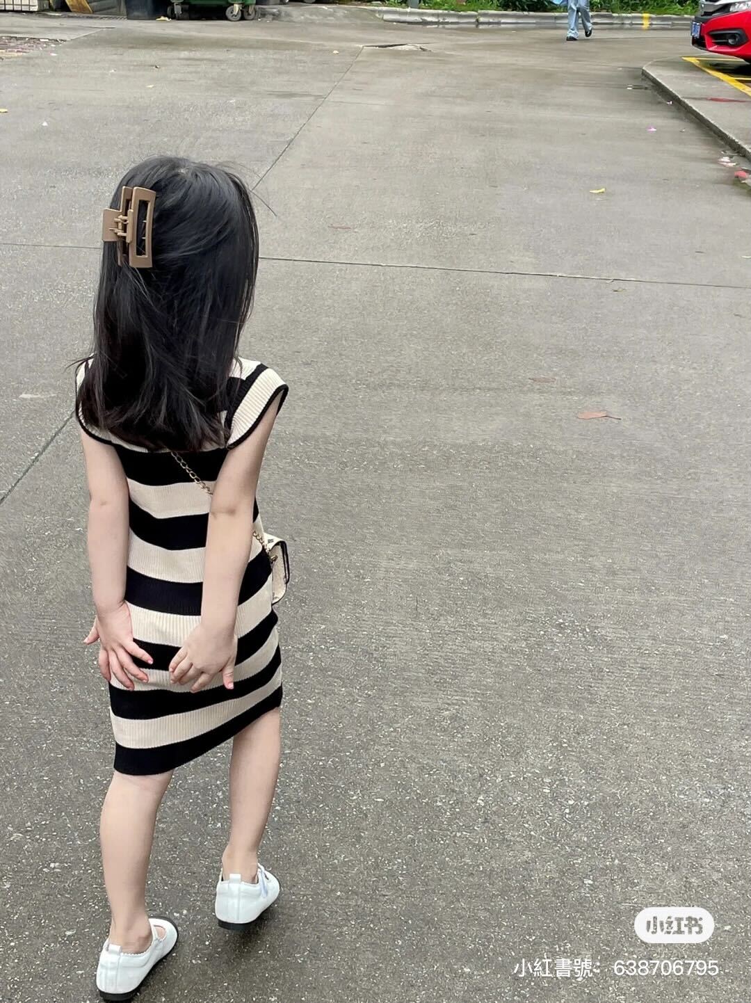 治裝費都給寶貝！媽媽替女兒「天天換不同造型」風格超多變　正面一轉「仙氣高冷臉蛋」看了秒融化❤️