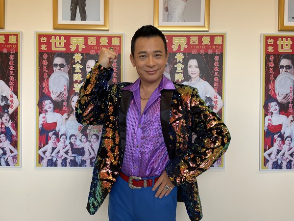 顧中風母11年！本土劇男星「醫藥費燒破700萬」甘之如飴　淚謝妻同吃苦「把婆婆當親媽」