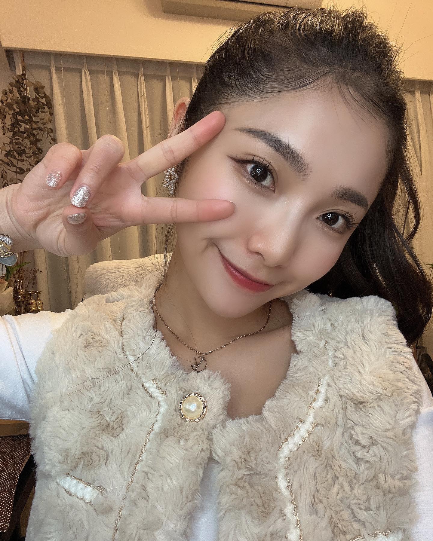 心疼單親母養家！27歲女星「消失本土劇零收入」突轉戰直播　超高薪水曝「全上繳拚買房」