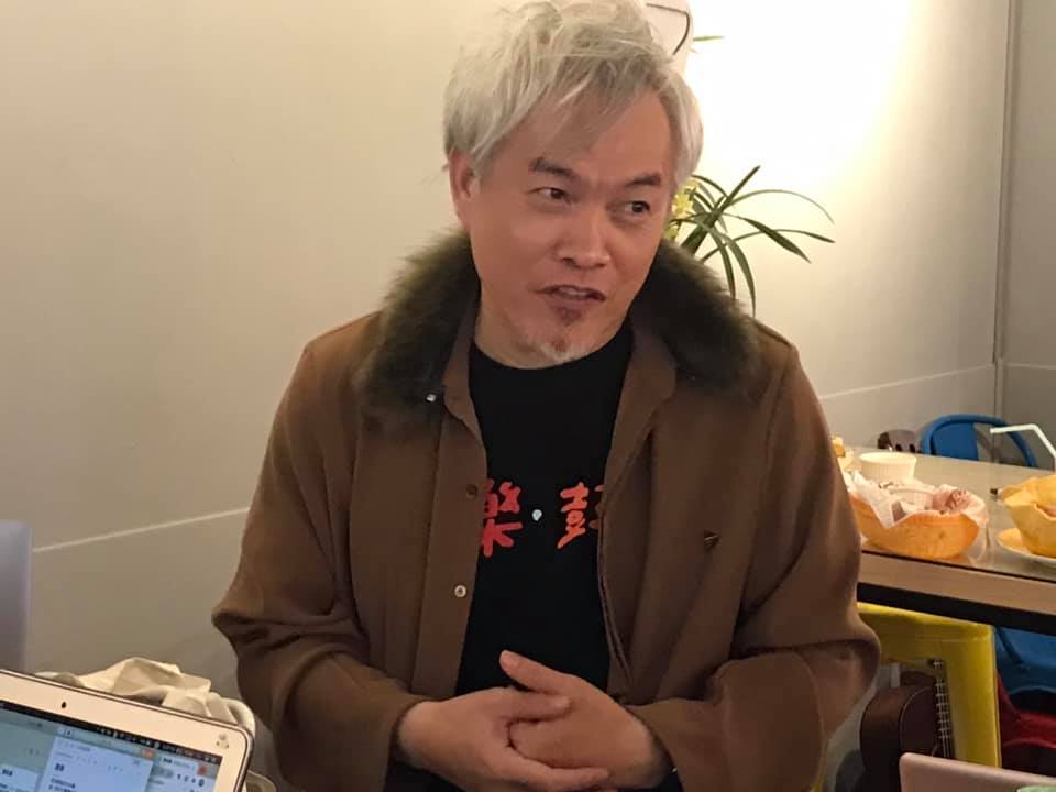 連2年零工作！康康「靠高人指點」早成隱形富豪　坐擁5間房「全家衣食無缺」曝財產已分配好