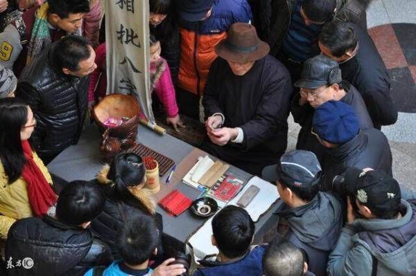 閨蜜搶走我老公!算命師卻跟我說:「妳以後還要感謝她」 1年後「接到閨蜜電話」整個人傻眼