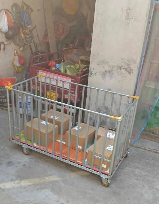 年輕女生5胞胎！沒買房窩娘家「一家9口靠老父養」　老公不上班無奈喊「孩子太常生病」