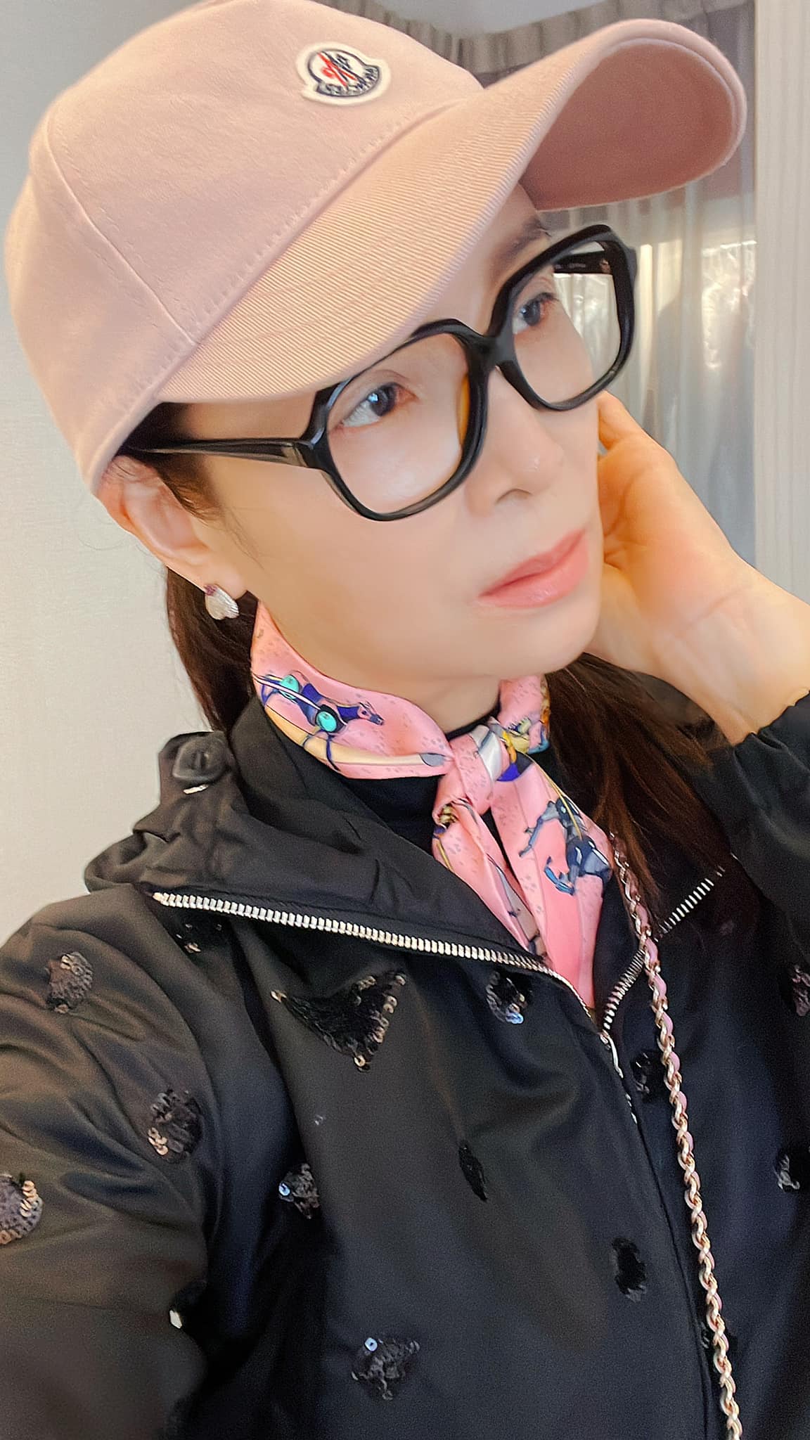 55歲至今單身！蔡秋鳳自揭「情斷小5歲富商內幕」仍是好朋友　頻頻拭淚突喊「我想嫁給他」