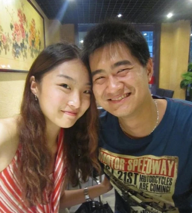 23歲當上主持人！她慘遭「交往8年的男友」奪命　醫生父「崩潰做著CPR」淚喊：女兒不在了