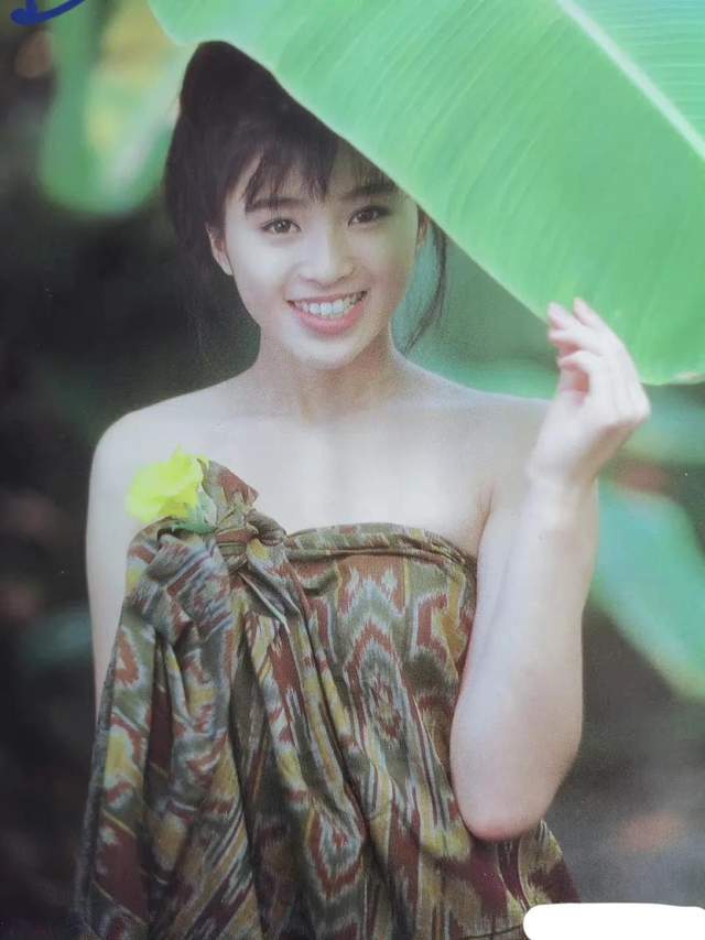 曾紅遍亞洲！她從玉女巨星「落魄到乞討」被人唾棄　原罪竟是「渣男丈夫」還同她人共侍一夫