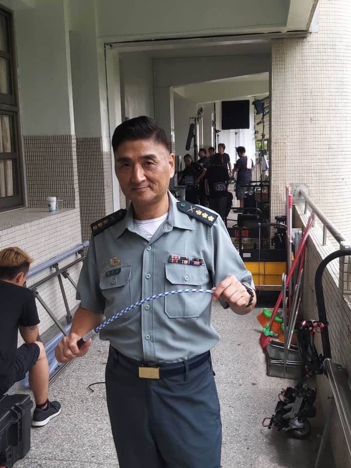 失智母離世！類戲劇男星「挨母賞耳光不閃躲」藏感人原因　媽媽奇蹟多活2年「已經很感激了」