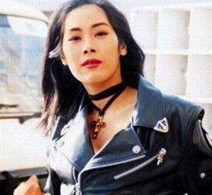曾風頭蓋過王菲！一代天后當紅「未婚與和尚生子」對方12年不聞不問　今「近況曝光」讓人唏噓