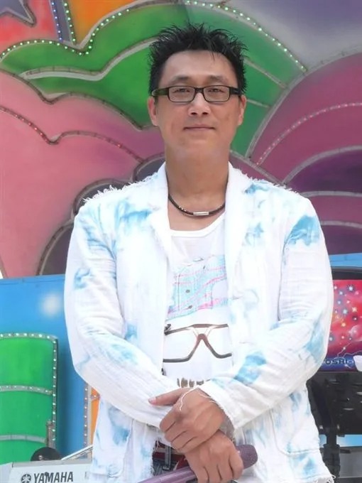 被爆慘賠8億！60歲本土天王「做LED被全世界笑」驚人發展曝　「全台都有房產」自豪：副業一樣強