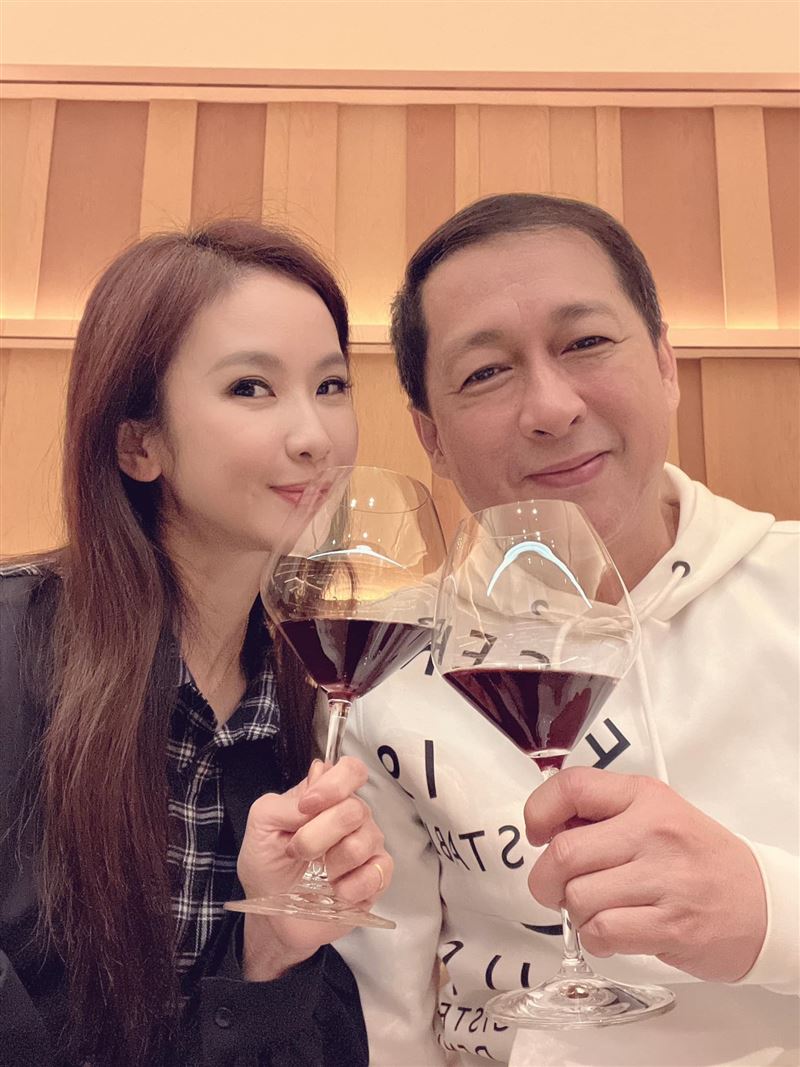 絕口不提家庭！《團圓》女星罕吐「女兒貼心舉動」嘆：對她很抱歉　老公是神隊友「霸氣1句話」當場被惹哭