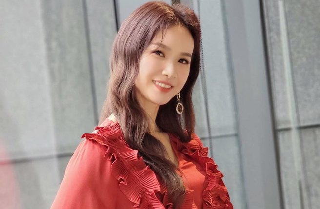 絕口不提家庭！《團圓》女星罕吐「女兒貼心舉動」嘆：對她很抱歉　老公是神隊友「霸氣1句話」當場被惹哭