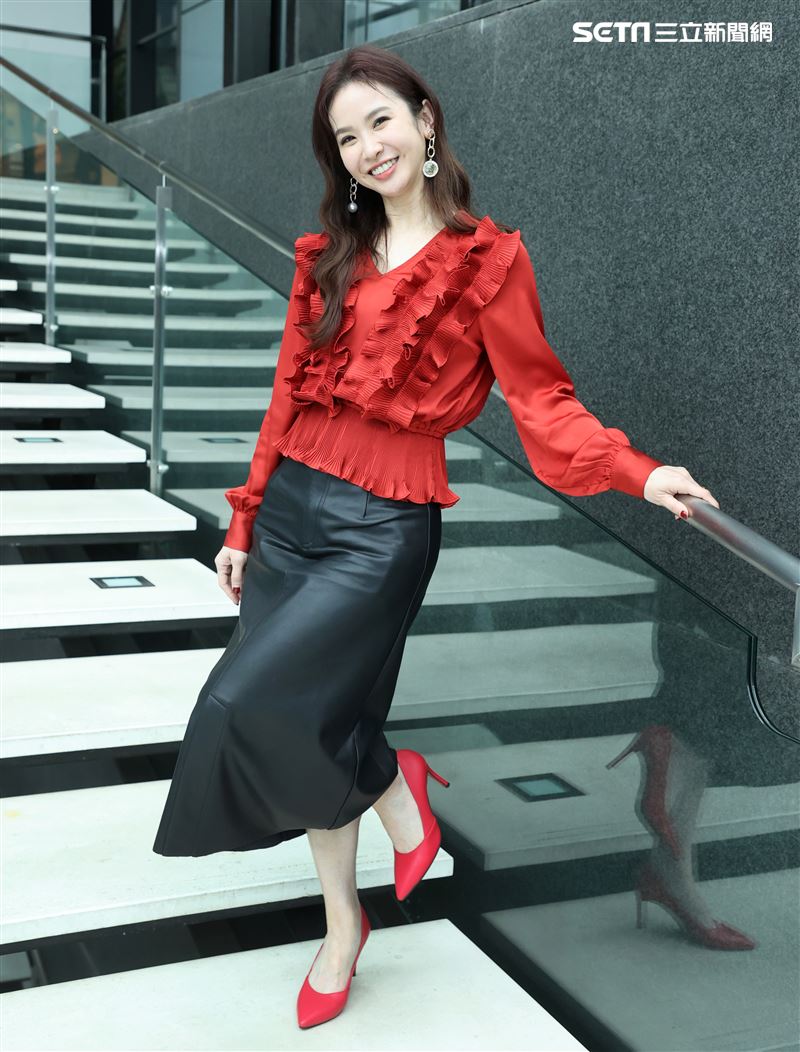 絕口不提家庭！《團圓》女星罕吐「女兒貼心舉動」嘆：對她很抱歉　老公是神隊友「霸氣1句話」當場被惹哭