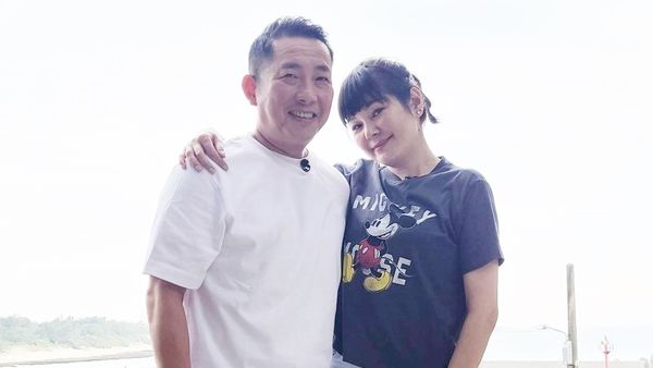 Vicky認「想跟屈中恆離婚」！婚姻23年「藏心裡受傷狀態」矛盾爆發：沒有愛的感覺