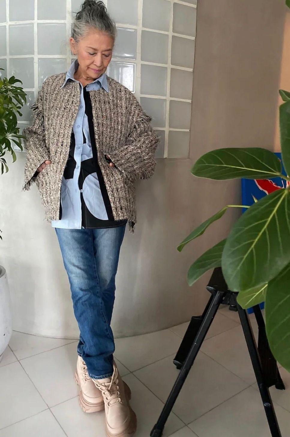 美得很高級！73歲最美奶奶「堅持不染白髮」靠穿搭驚豔6萬人　「必學四大祕訣」不扮嫩連年輕人都佩服