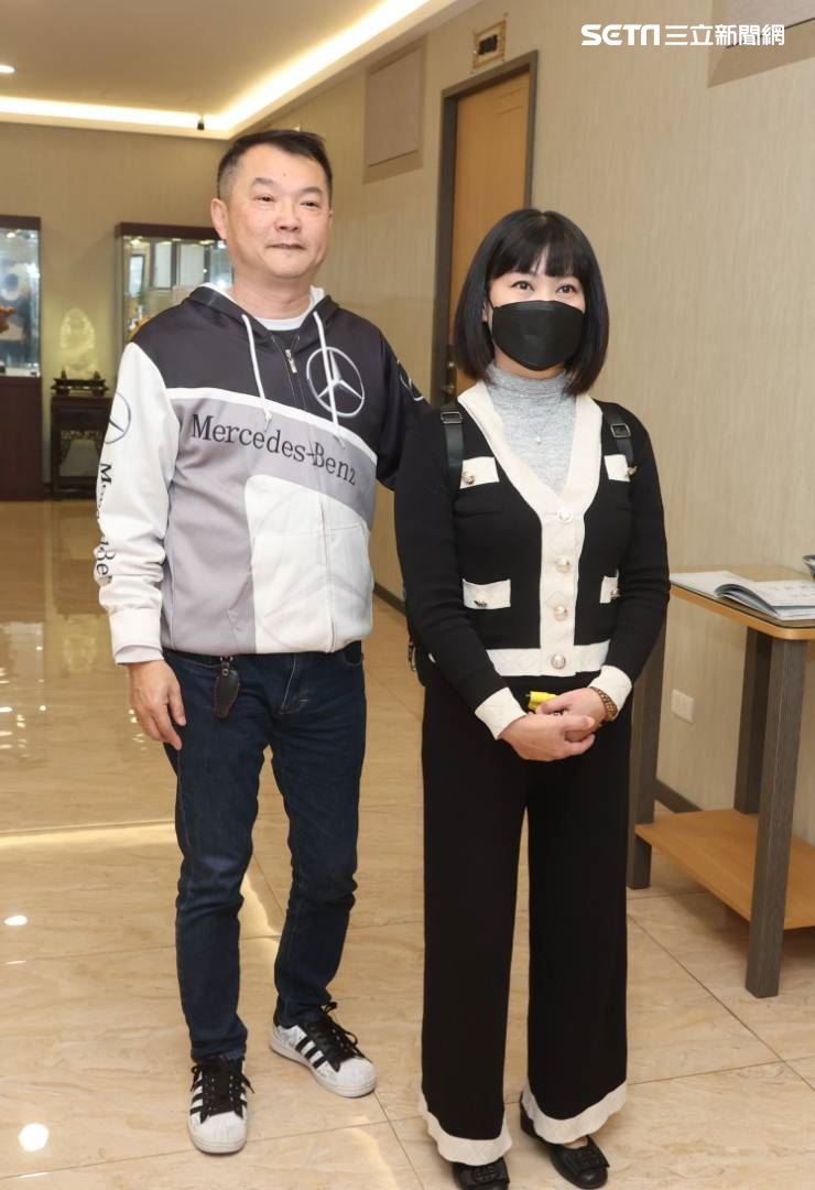 歌仔戲大師離世！獨子曝「媽媽顯靈了」回來看孫子女　看護凌晨「聽見倒茶走路聲」哽咽情同母女