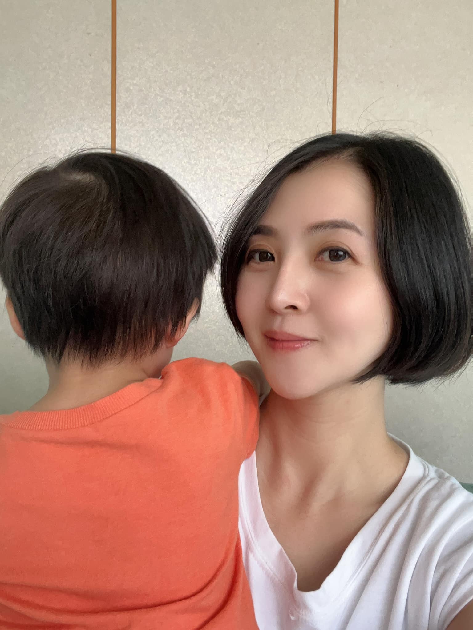 41歲高齡產子！本土女星怕飄嬸味「咬牙狂鏟24公斤」暈眩站不住　「差點傷到孩子」嚇出冷汗：兒子在哭