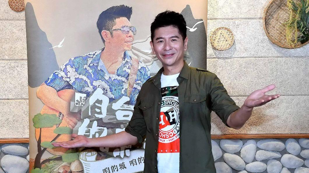 約喝茶想壞壞！56歲台語歌王驚爆「硬上45歲單親媽」　女方淚曝對話「被1萬元打發」